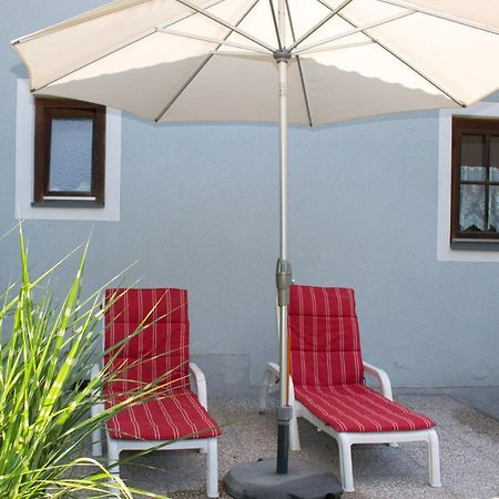 Malerisches Bauernhaus Lieserhofen Kültér fotó