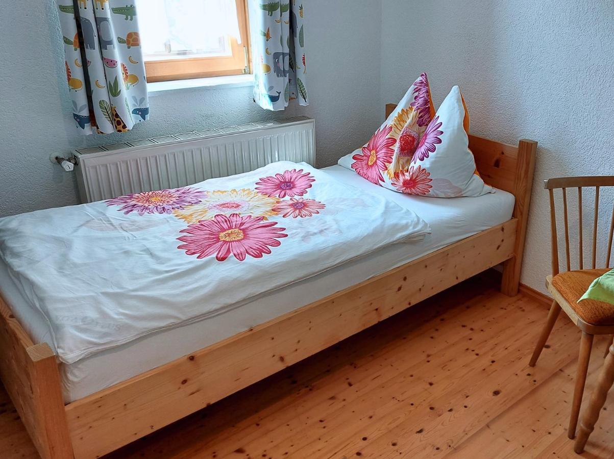 Malerisches Bauernhaus Lieserhofen Kültér fotó