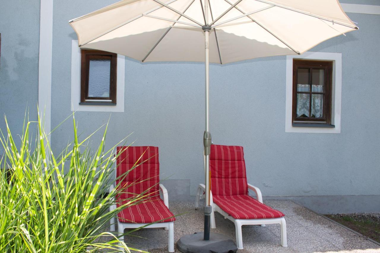 Malerisches Bauernhaus Lieserhofen Kültér fotó